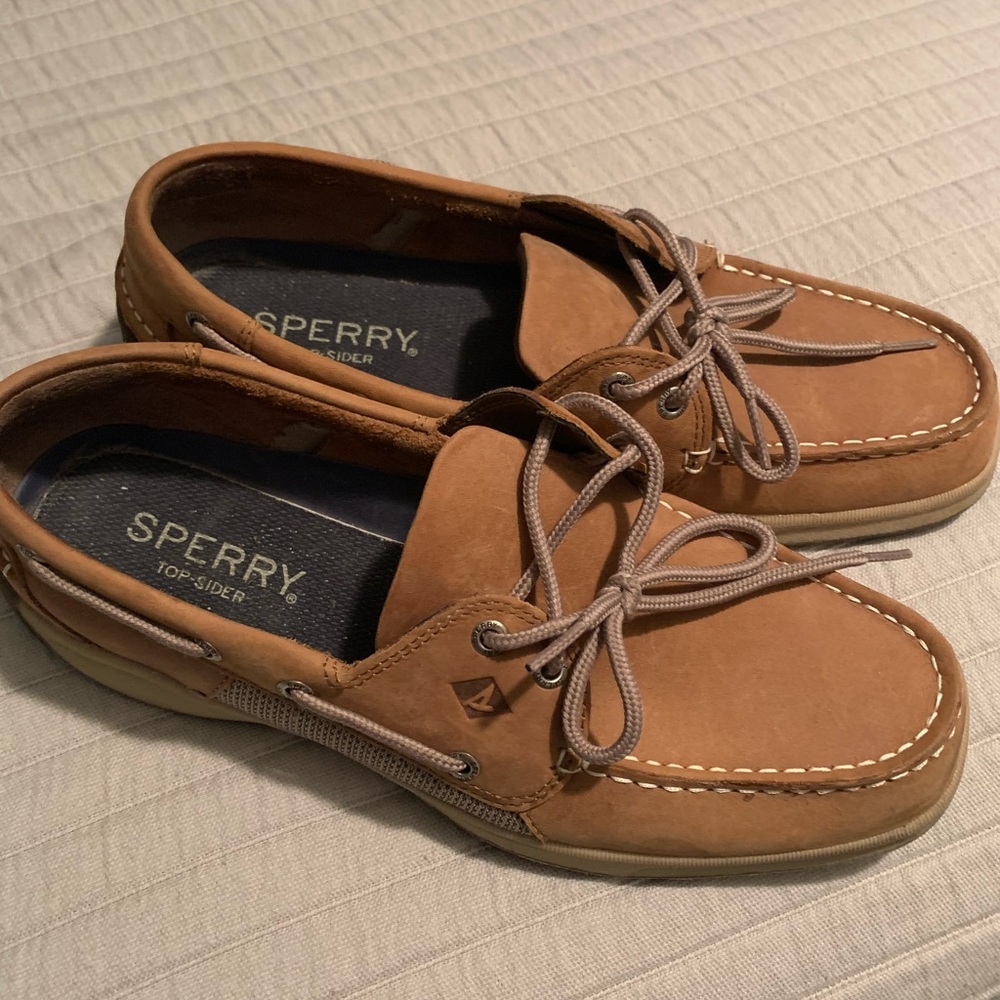 Like new Sperry’s
